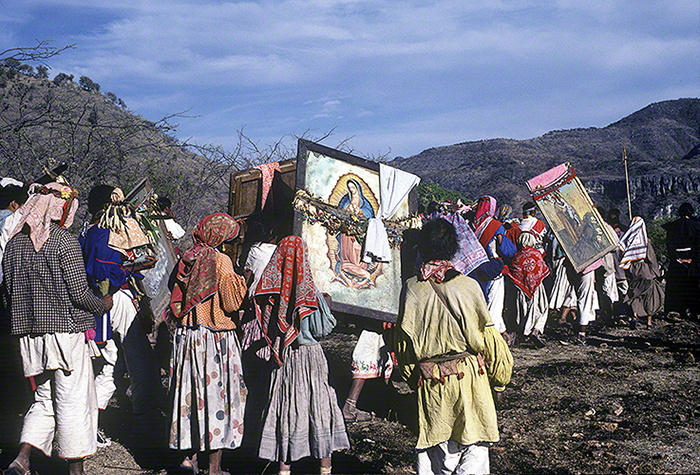 Easter Sunday Procession in Tuapurie - Photograph ©Juan Negrín 1979 - 2025