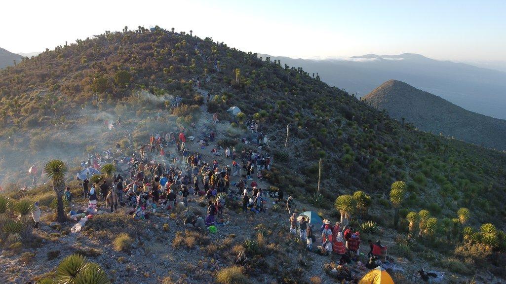 A ceremonial gathering in Wirikuta, part of an event called ‘Renovation of the World’, May 2022, ©Ivan Sawyer García. All rights reserved.