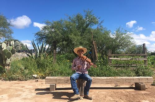 Isaías Navarrete Chino Graduated in 2021 with a degree in Forestry Engineering ~ Photo ©Diana Negrín taken during the training in Wirikuta