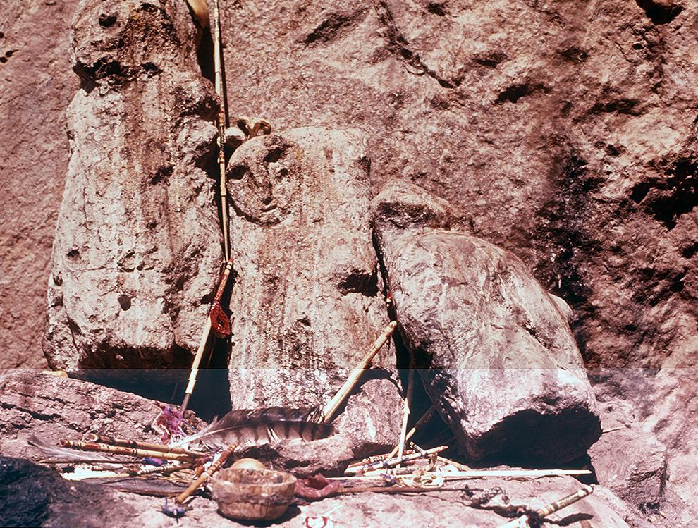 Memute at Te'ekata - Photograph ©Juan Negrín 1976
