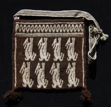 Woven brown and white shoulder bag or kutsuri