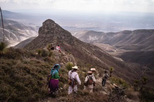 Wixárika People on their pilgrimage to Cerro Quemado sacred mountain in Wirikuta. Photograph ©Nicola Zolin 2024